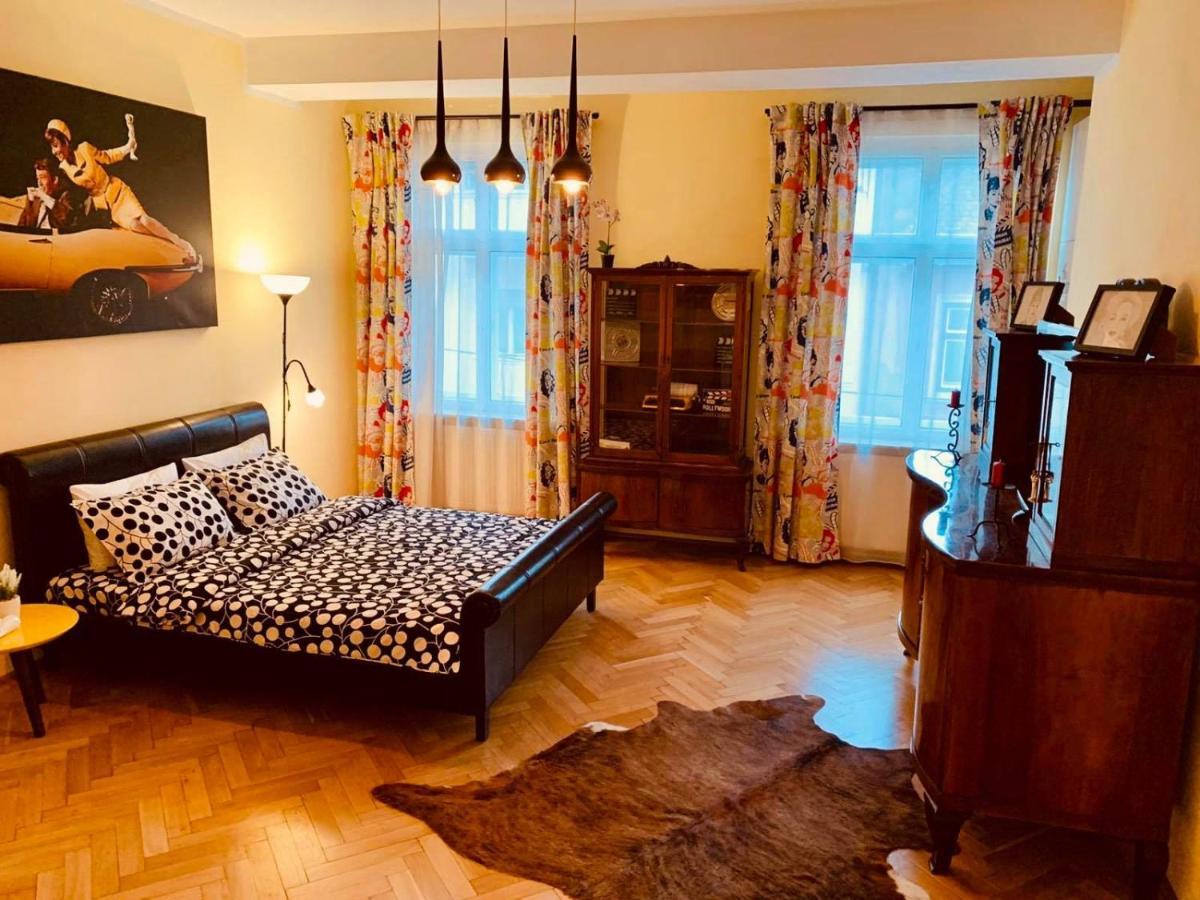 Cinematheque Ultracentral Apartment Σίμπιου Εξωτερικό φωτογραφία