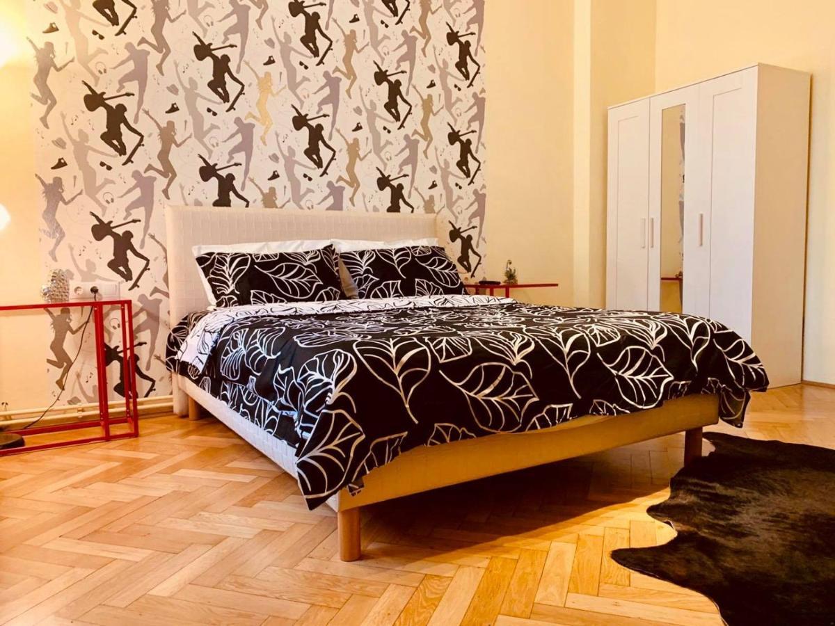 Cinematheque Ultracentral Apartment Σίμπιου Εξωτερικό φωτογραφία